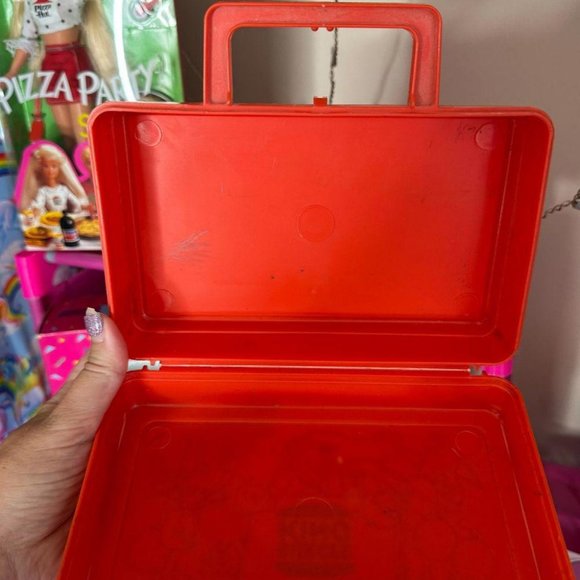 BURGER KING KIDS CLUB CASE - Picture 4 of 4